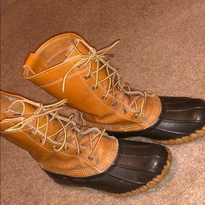 L.L. BEAN LADIES DUCK BOOTS